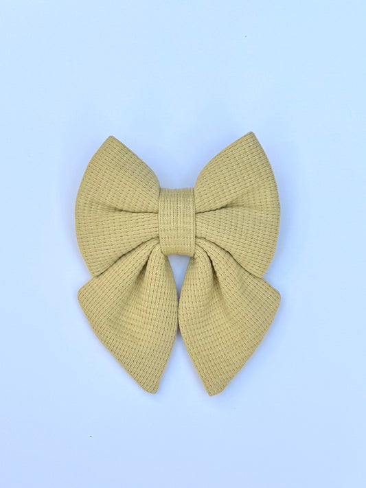 Honeycomb Waffle Knit Bow