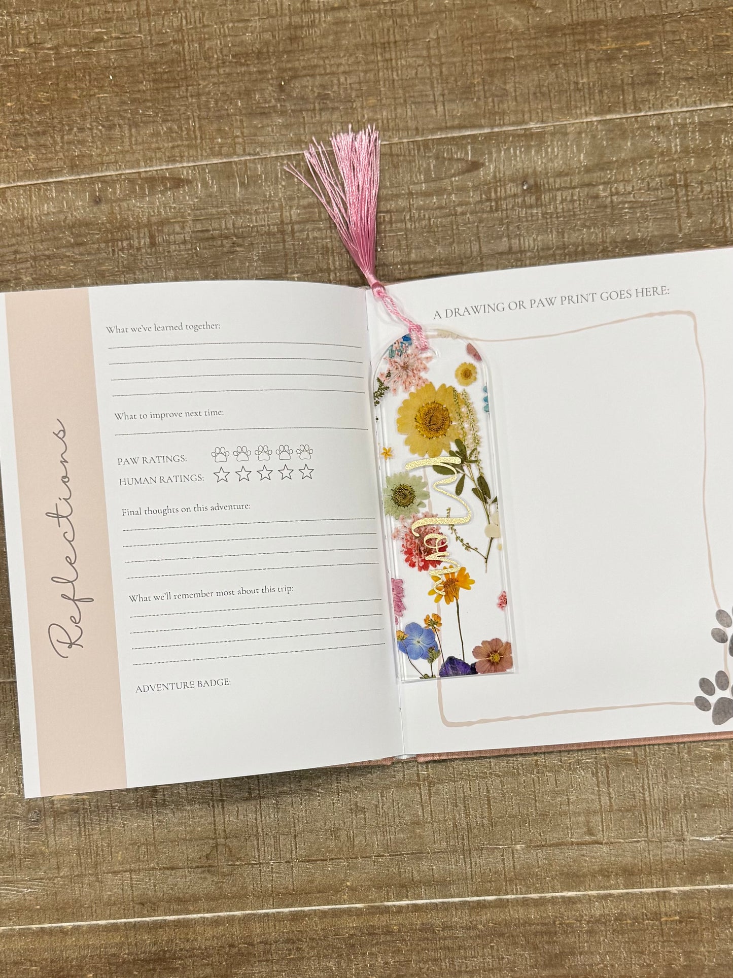 Our Travel Story – A Dog Adventure Journal (Oat)